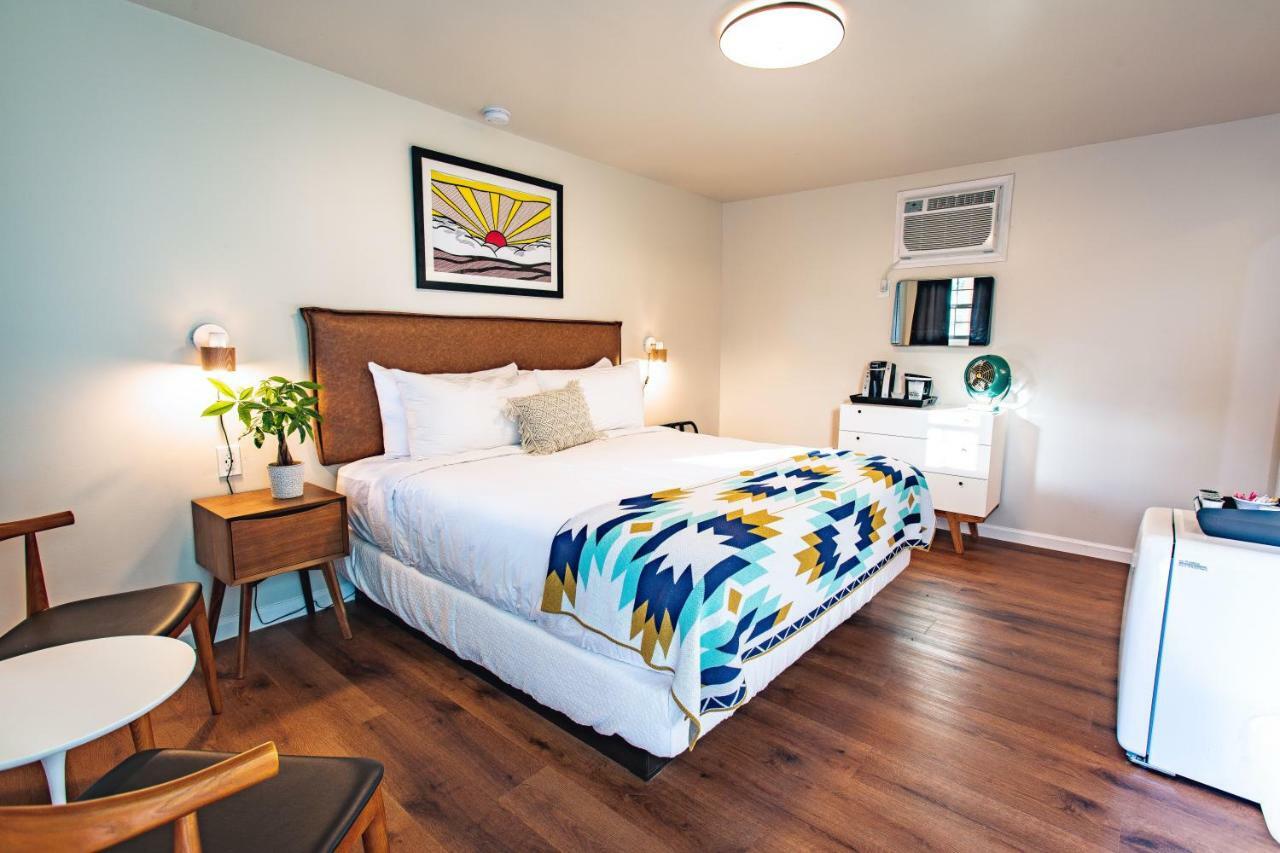 Stonewall Motor Lodge 외부 사진