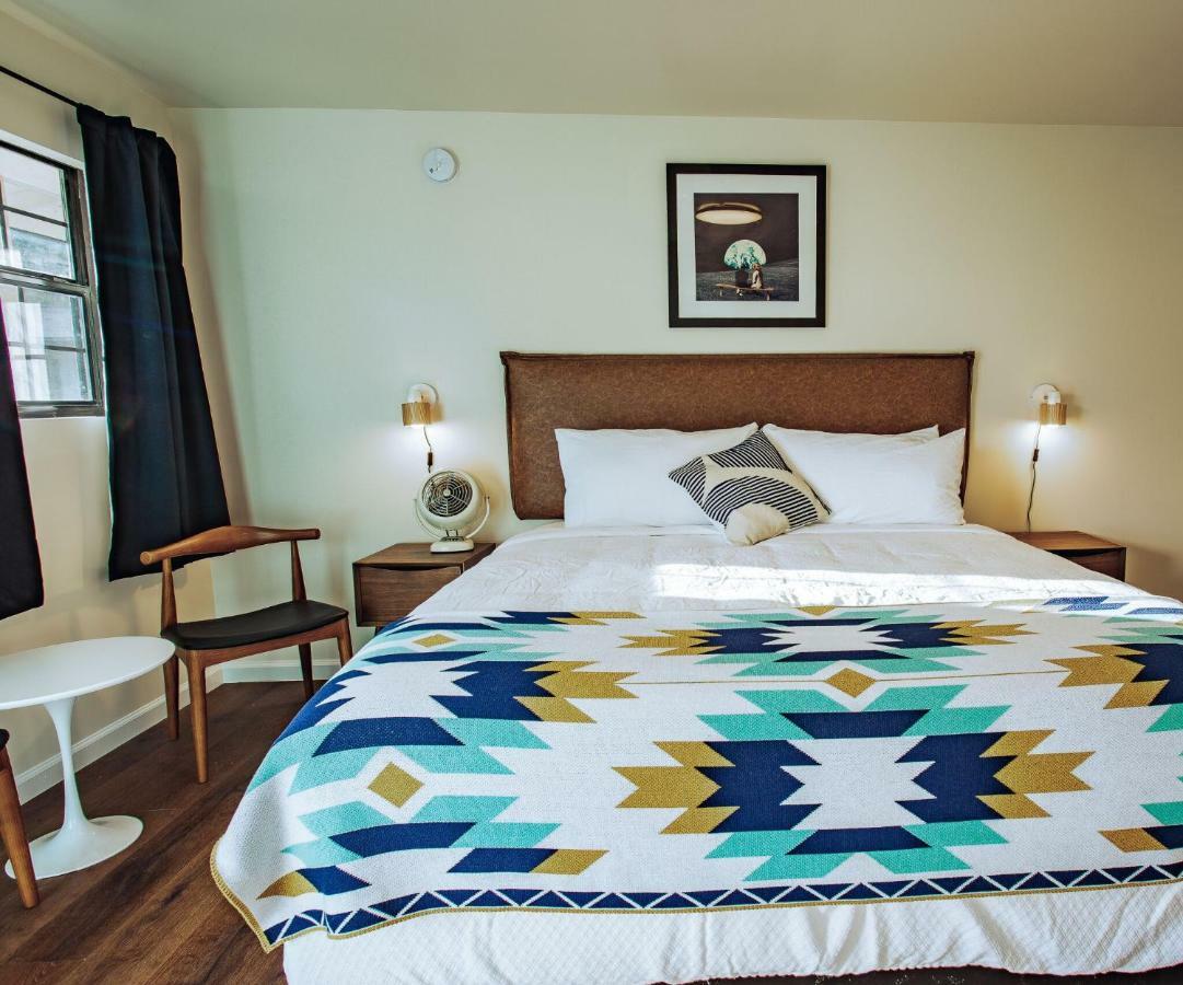 Stonewall Motor Lodge 외부 사진